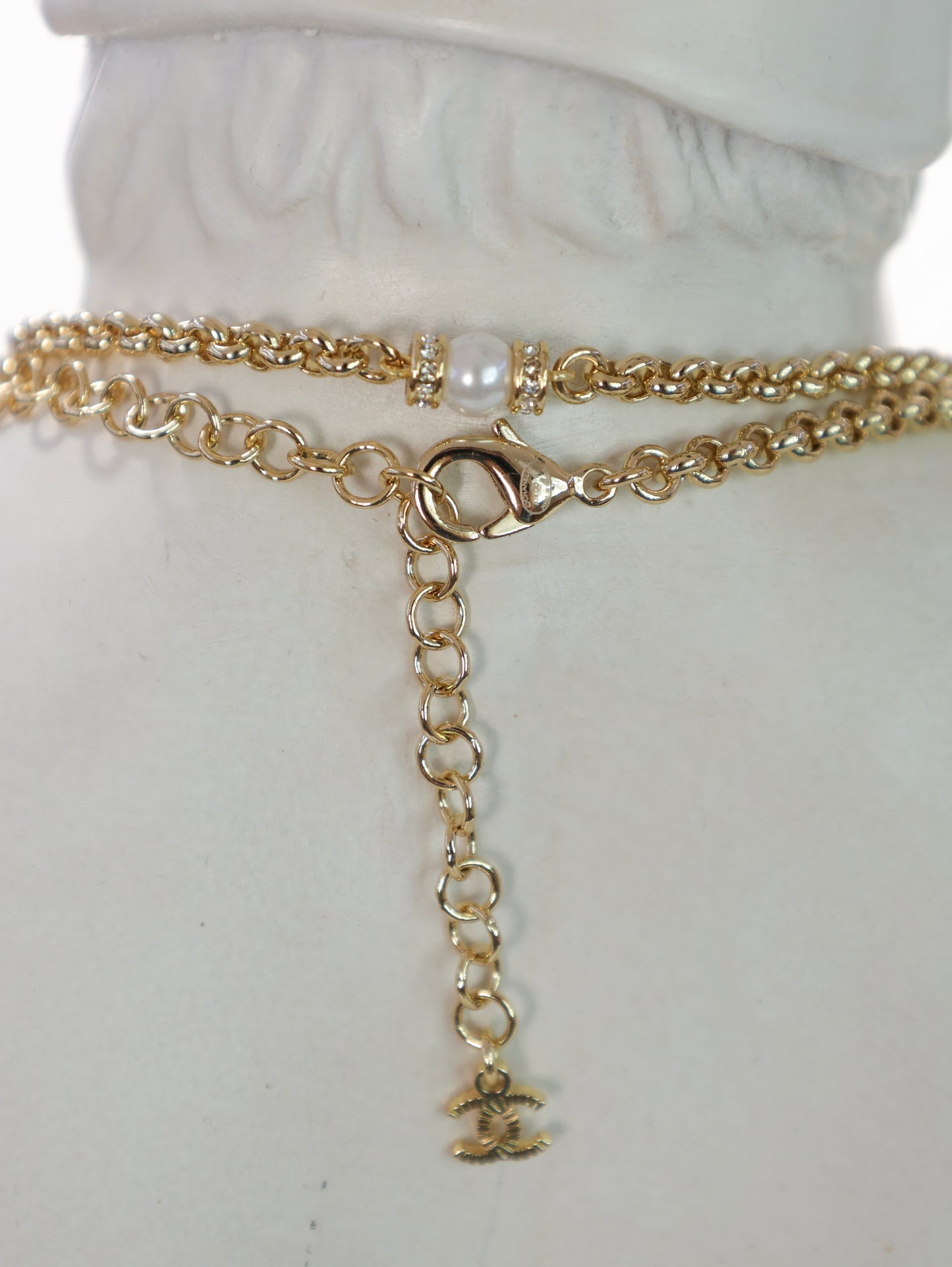 Collana CHANEL con cuori CC perle strass cuori oro