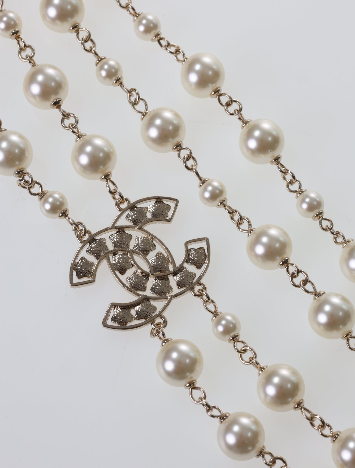 Collana CHANEL catena CC collana perle strass