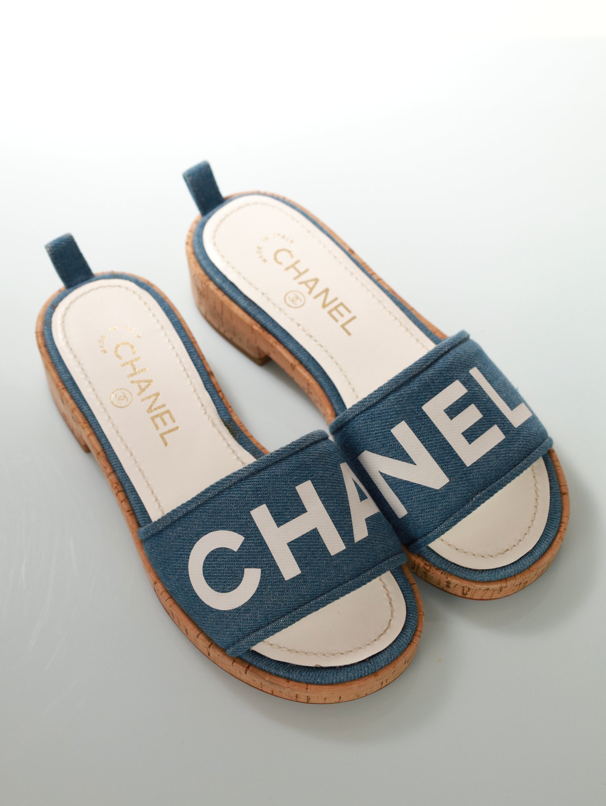 CHANEL PANTOLETTEN Gr. 36 CHANEL Sandalen G34876 Mules