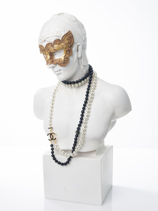 CHANEL Perlenkette sehr lange Halskette Kette CC