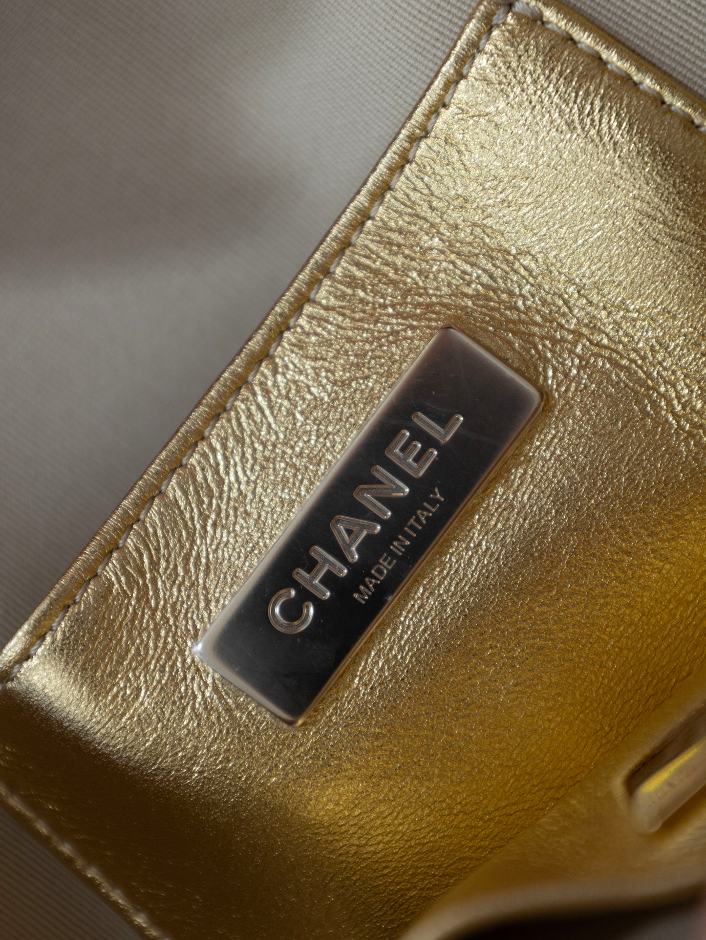 CHANEL Star Handbag Stern Tasche Gold Timeless