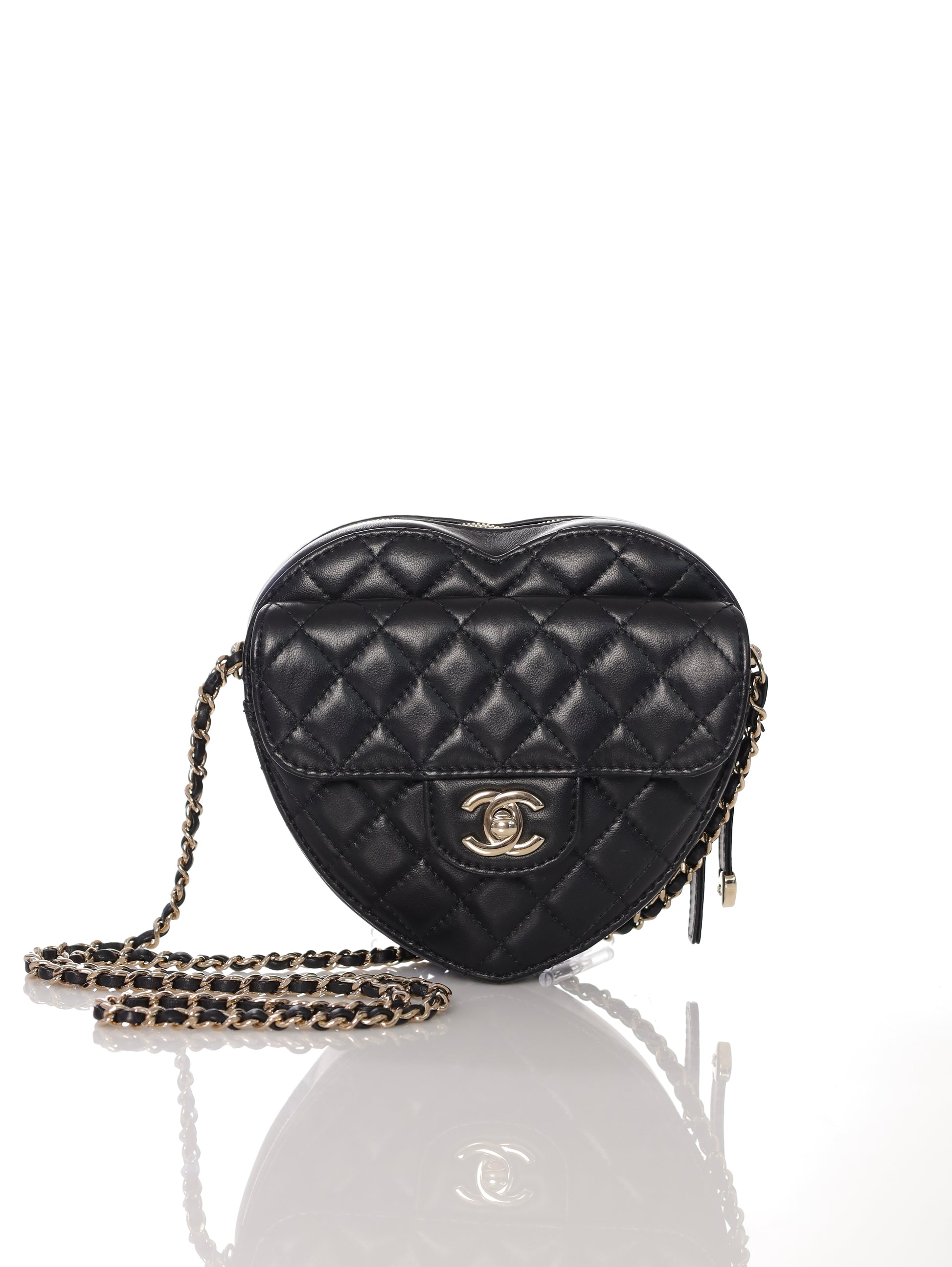 CHANEL Timeless Heart Bag Mittelgroß Herz Tasche