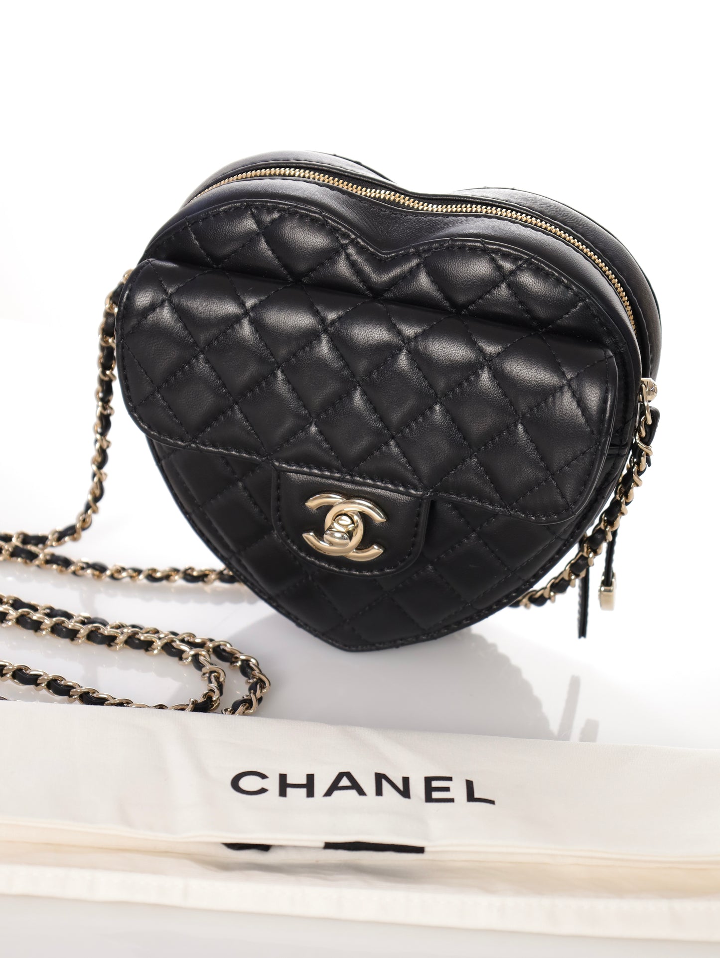 CHANEL Timeless Heart Bag Mittelgroß Herz Tasche