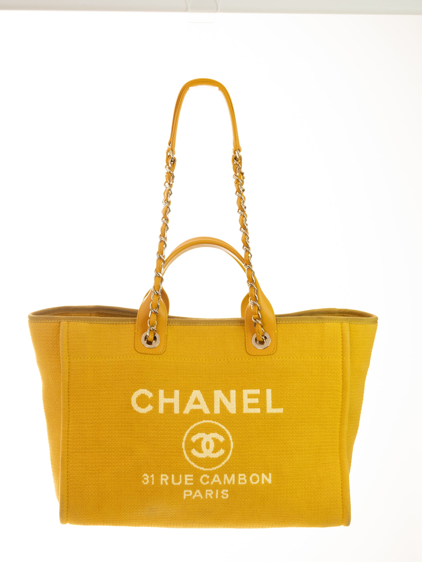 CHANEL DEAUVILLE Shopper Large Size Gelb Safran mit Pochette A66941B07300