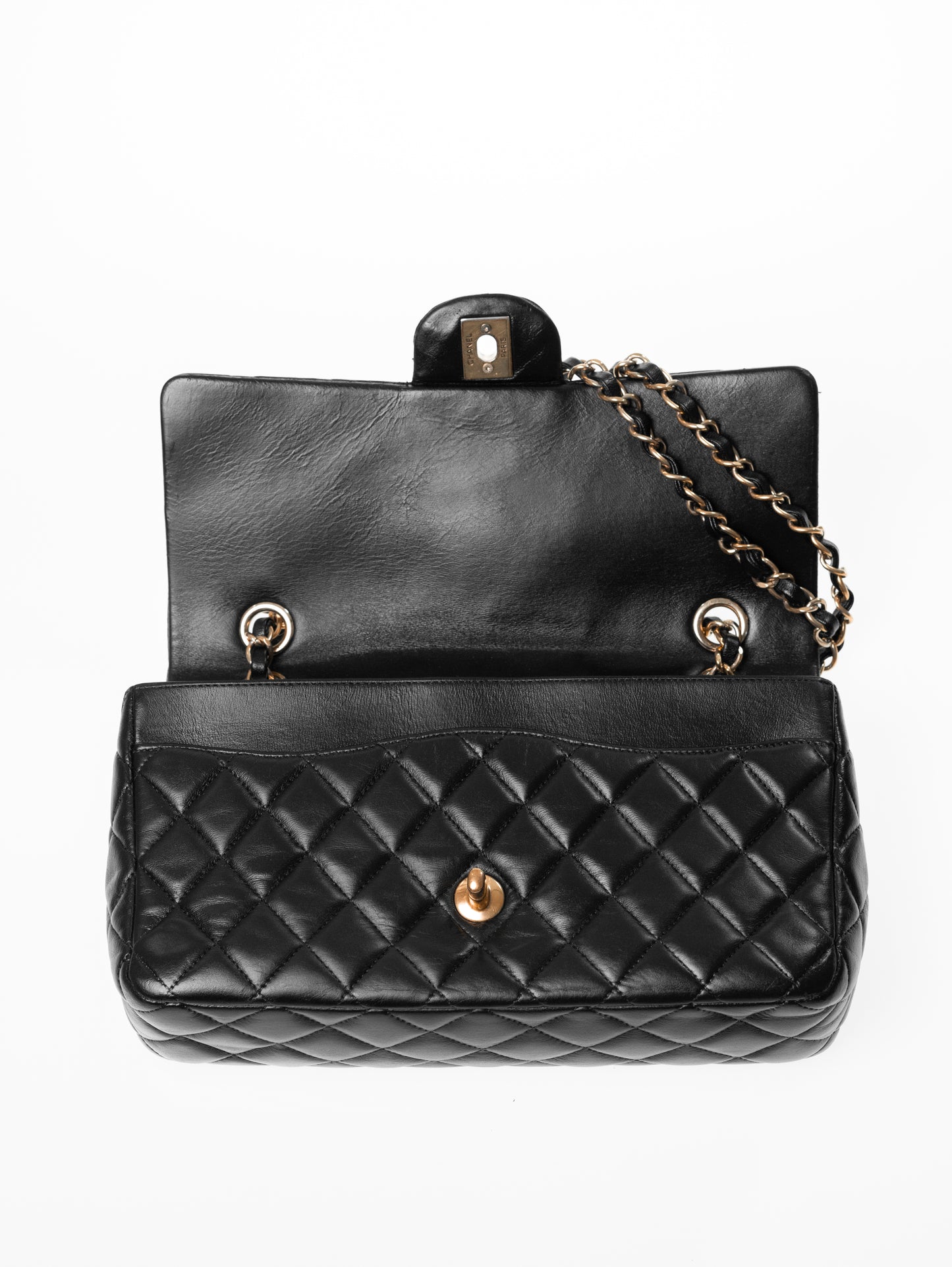 Borsa con patta rosa Timeless media CHANEL in agnello