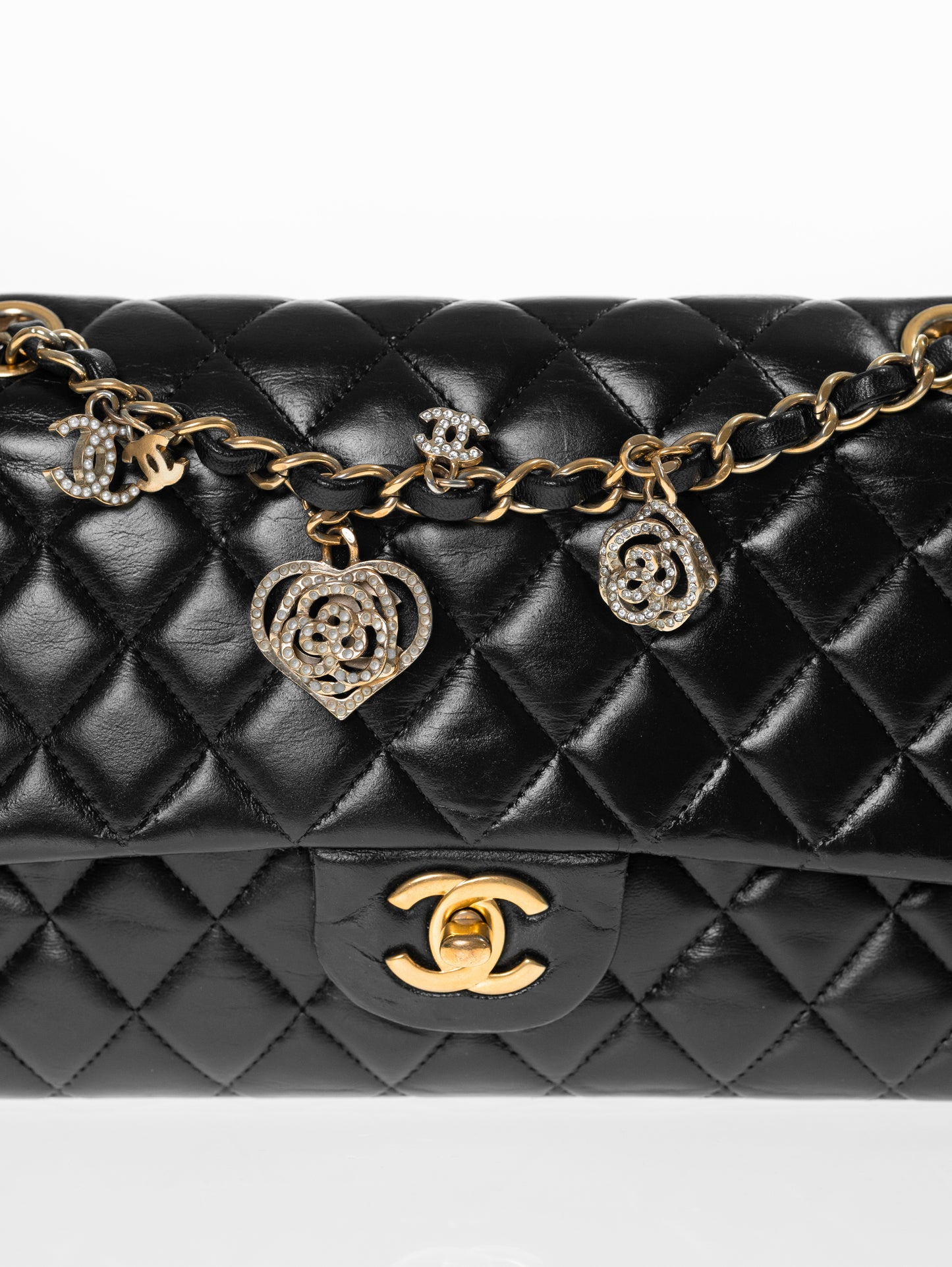 Borsa con patta rosa Timeless media CHANEL in agnello