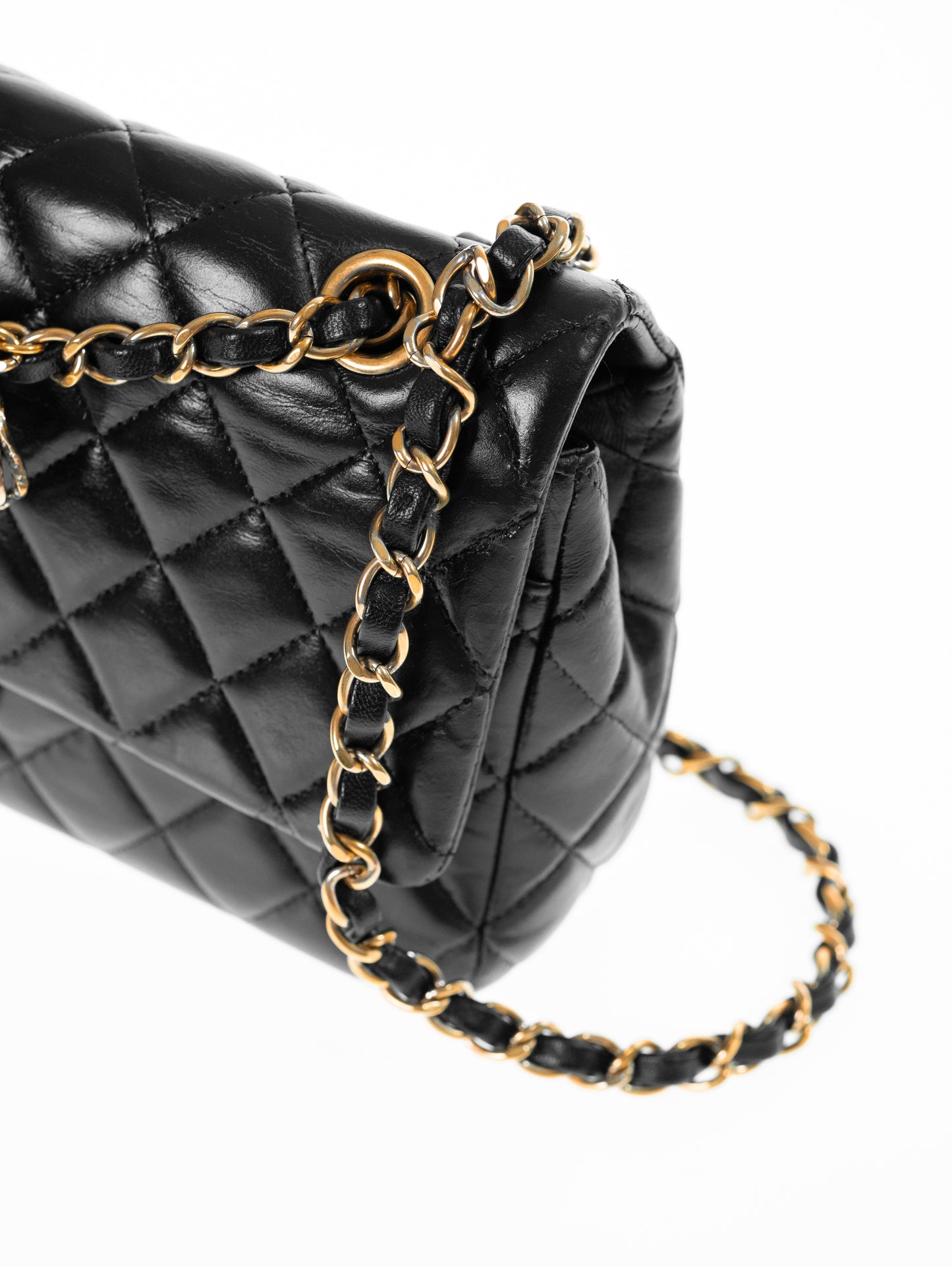 Borsa con patta rosa Timeless media CHANEL in agnello