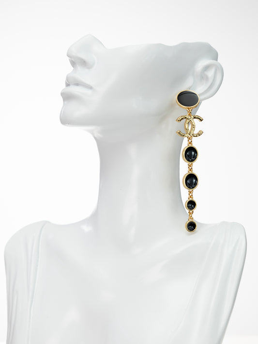 CHANEL lange elegante Ohrringe CC Luxus Schwarz und Gold
