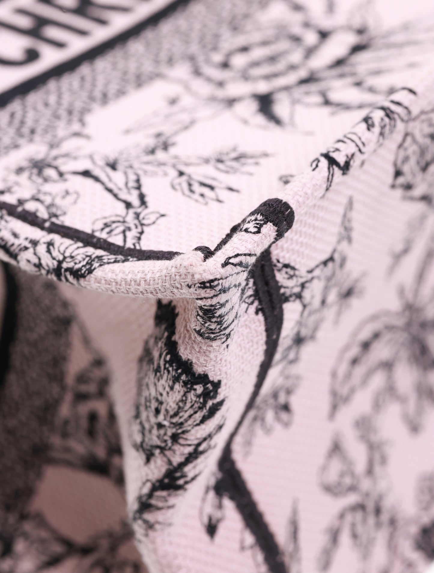 DIOR BOOK TOTE BAG D-LACE EMBROIDERY - LIMITED EDITION Medium model