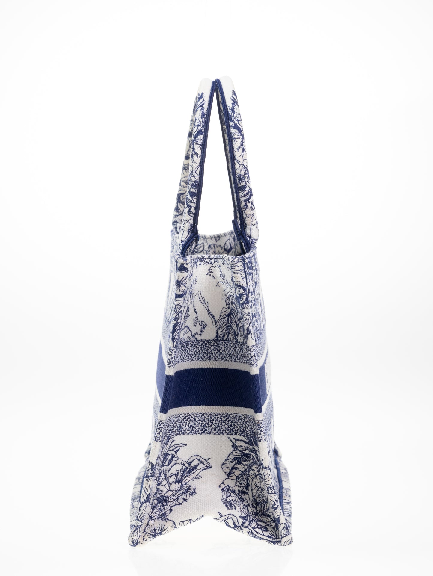 DIOR BOOK TOTE BAG D-LACE EMBROIDERY - LIMITED EDITION Medium model