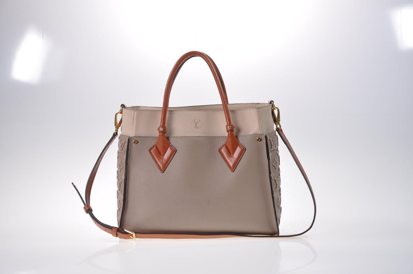 LOUIS VUITTON On My Side MM Leder Taupe/Creme/Braun geflockt