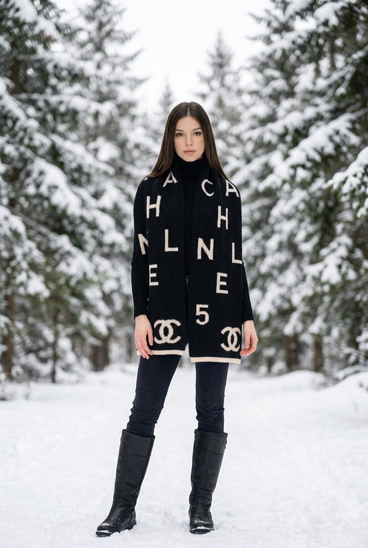 CHANEL XXL Schal Schwarz Weiß extrem warm Cashmere CC