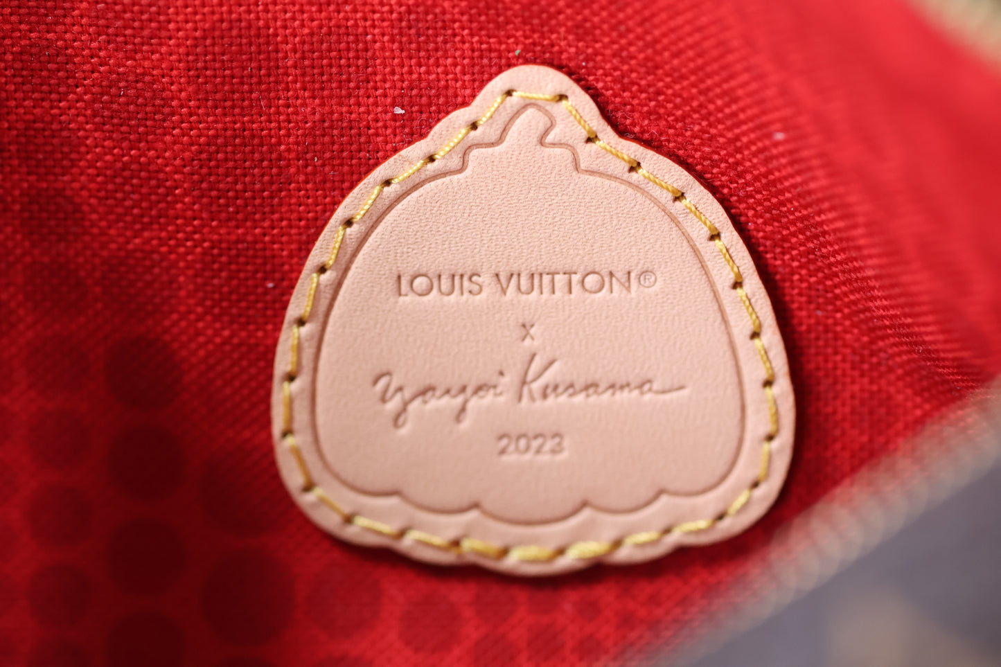 LOUIS VUITTON x Yayoi Kusama MULTI POCHETTE M46385 limited Edition