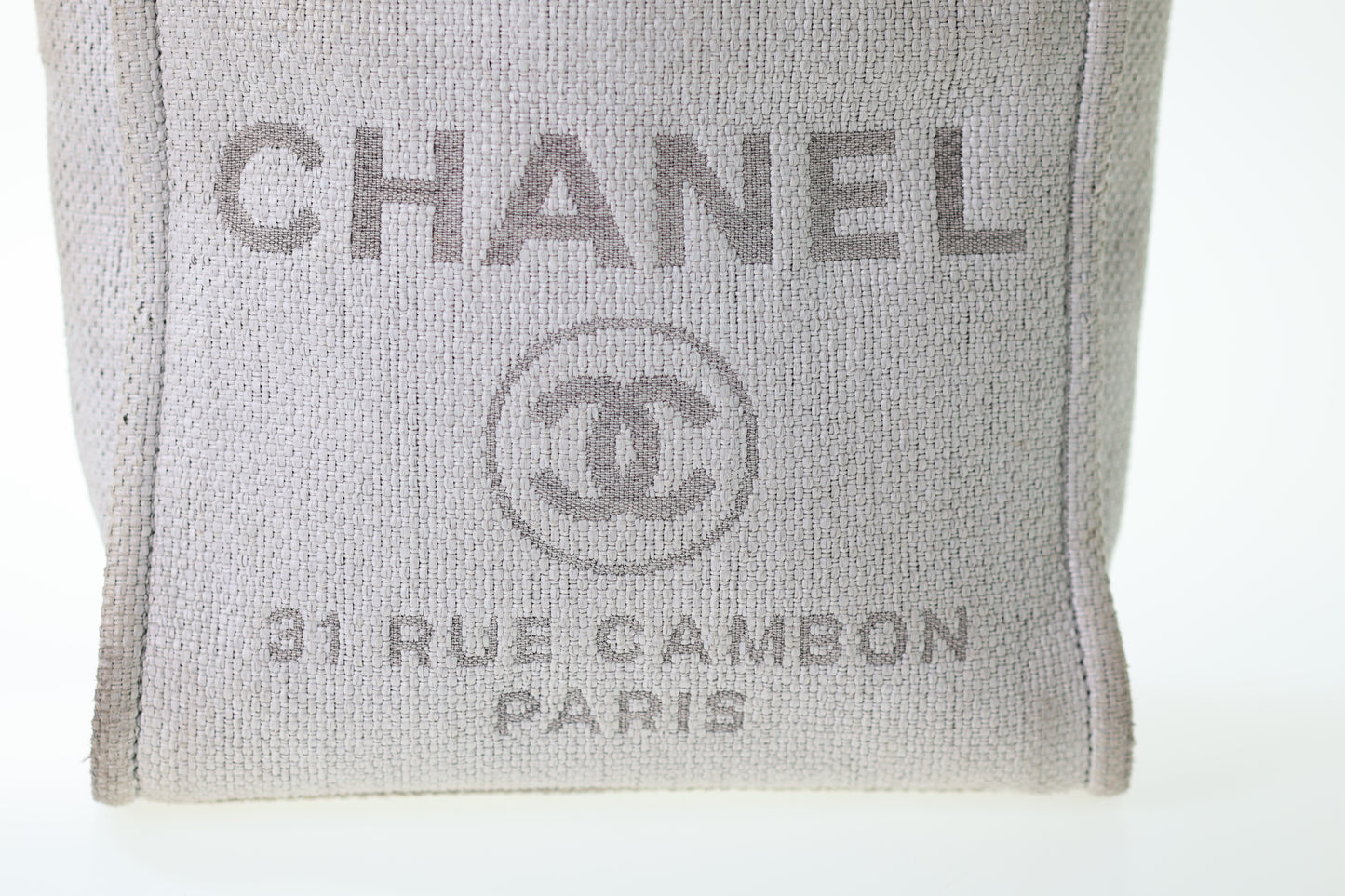 CHANEL DEAUVILLE A66939 Shoppingbag Small Tote Bag Grau