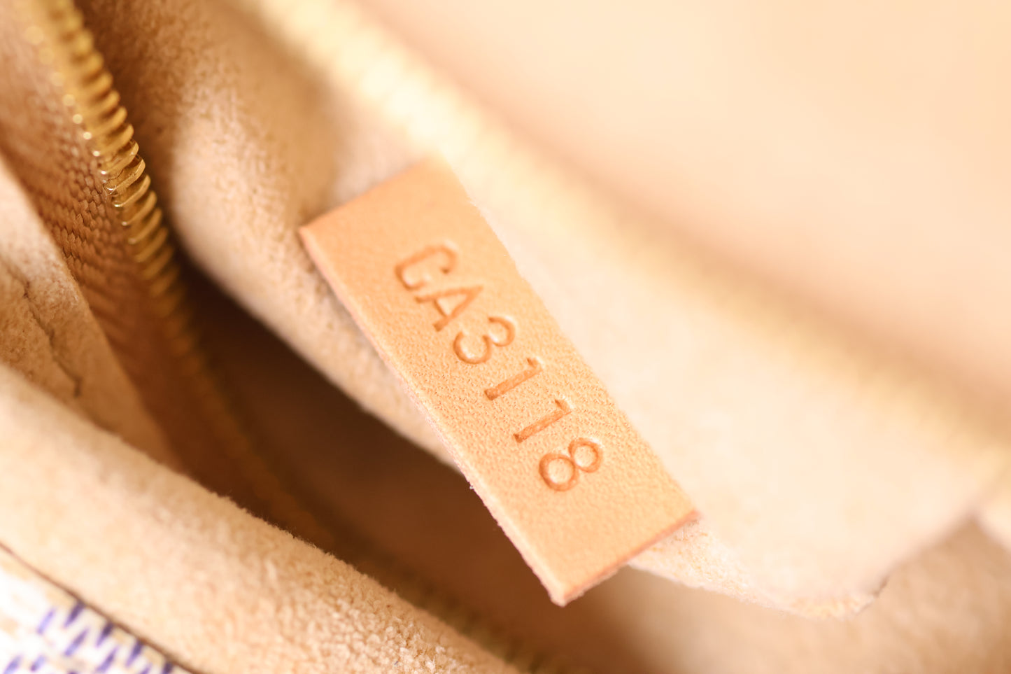 LOUIS VUITTON Artsy MM Damier Azur N41174