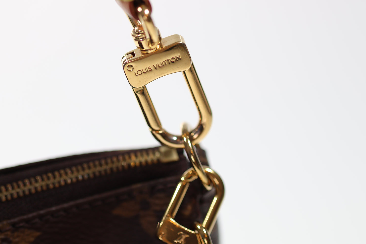 LOUIS VUITTON MULTI POCHETTE ACCESSOIRES M44813 KHAKI