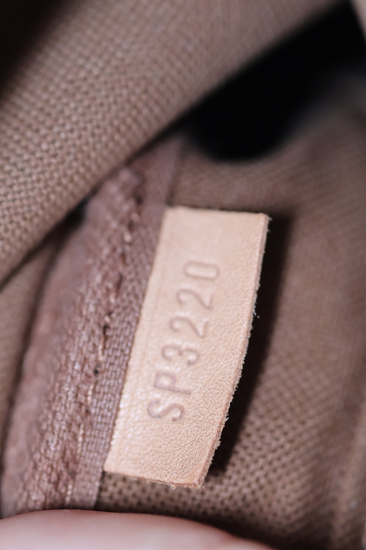 LOUIS VUITTON MULTI POCHETTE ACCESSOIRES M44813 KHAKI