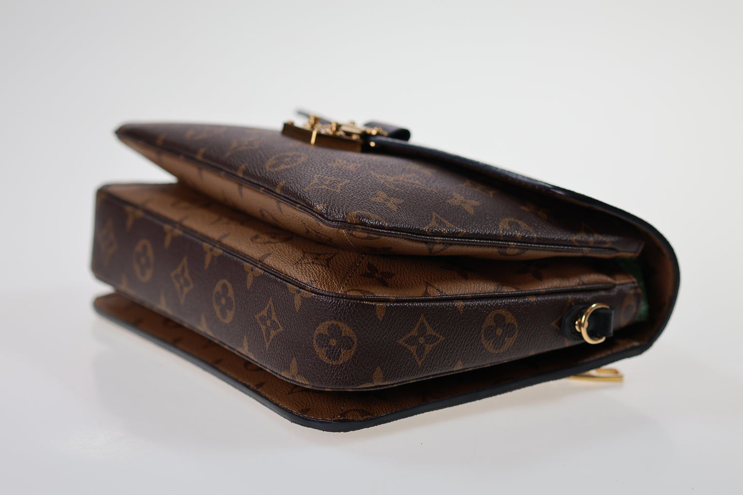 LOUIS VUITTON Pochette Metis M44876 Monogram Reverse