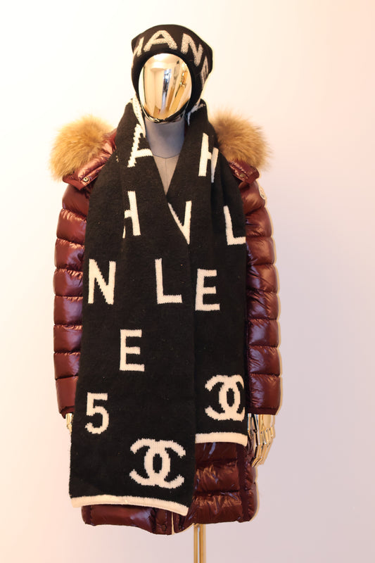 CHANEL XXL Schal Schwarz Weiß extrem warm Cashmere CC