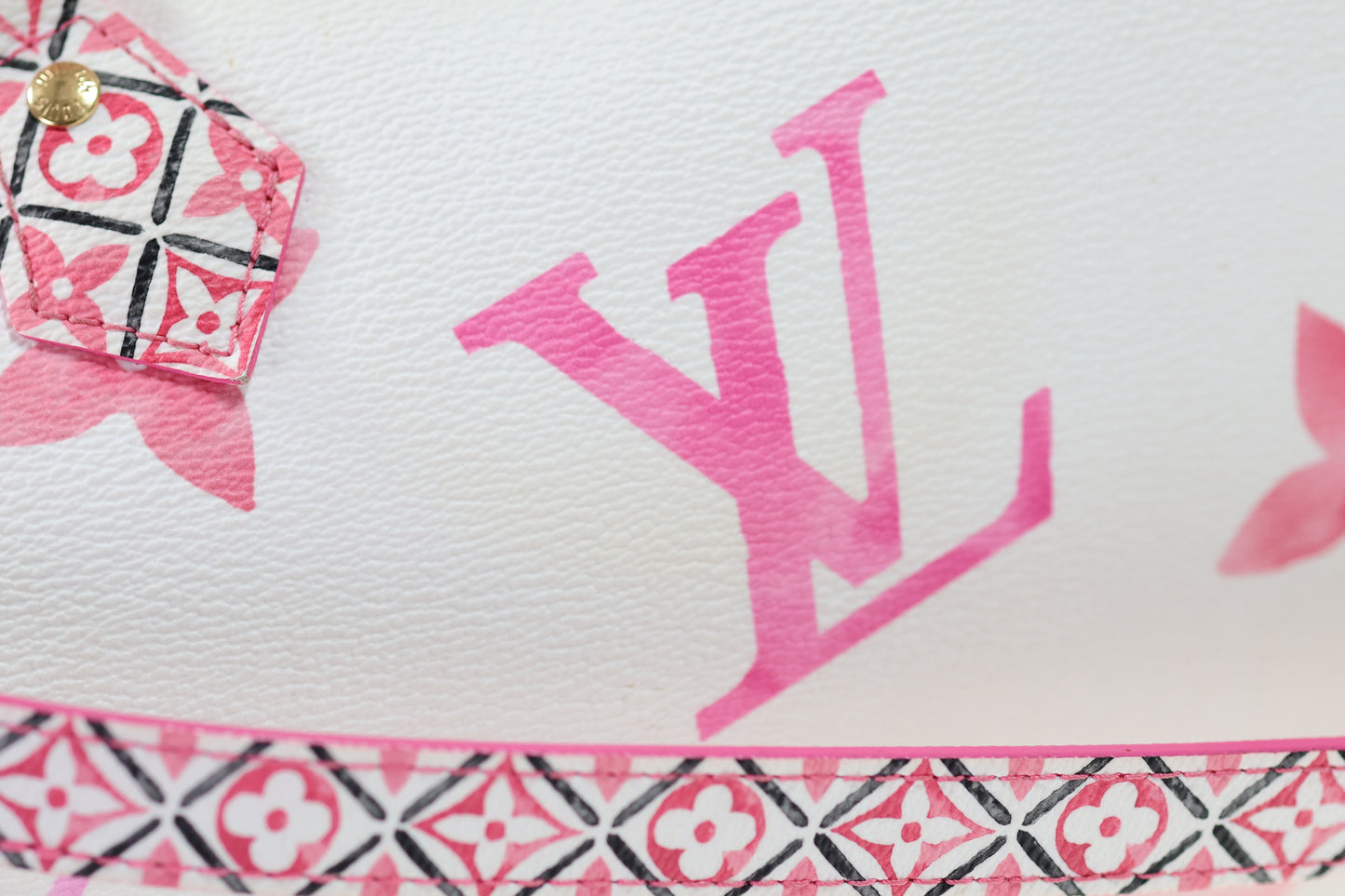 LOUIS VUITTON Speedy 25 Bandouliere Watercolor Pink