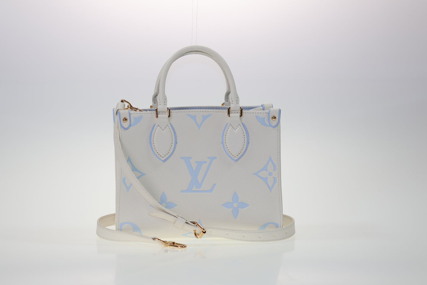 LOUIS VUITTON OnTheGo PM Empreinte Creme / Blue Giant Monogram