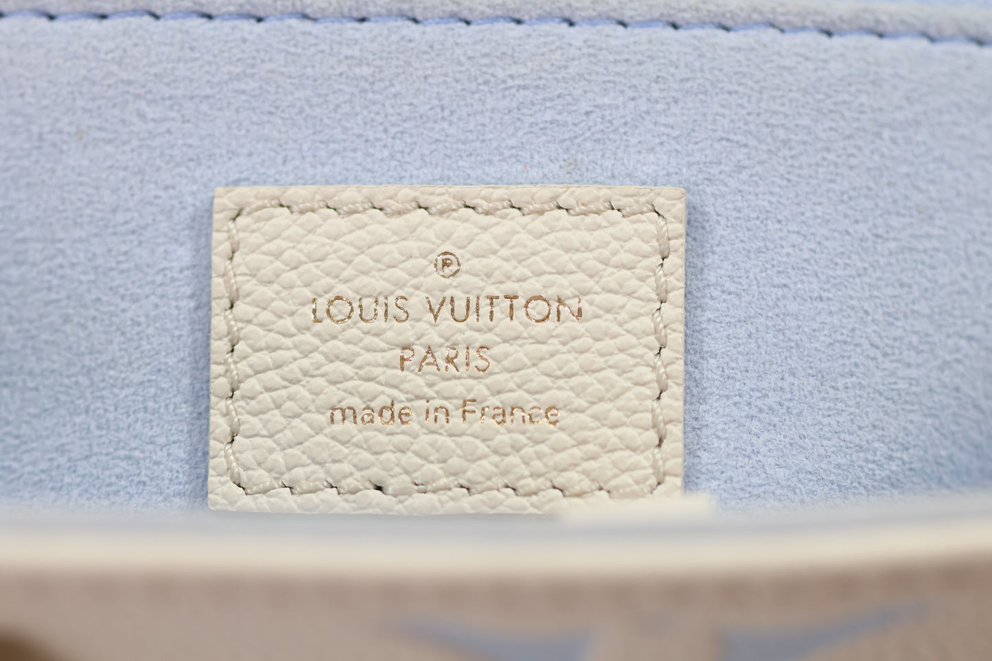 LOUIS VUITTON OnTheGo PM Empreinte Creme / Blue Giant Monogram
