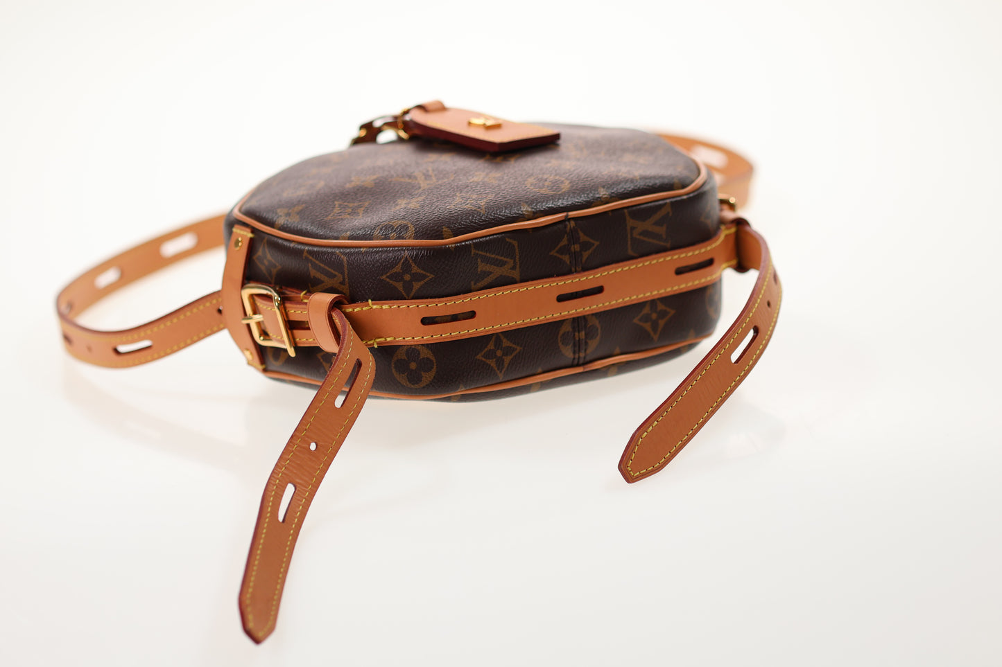 LOUIS VUITTON Boite Chapeau MM Souple Bag M45647