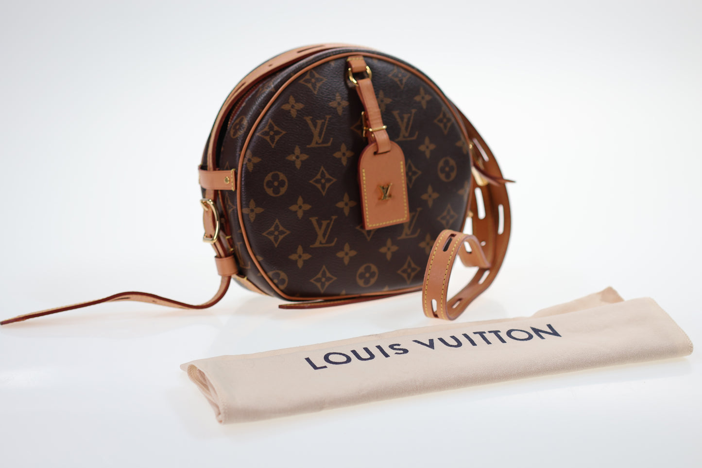 LOUIS VUITTON Boite Chapeau MM Souple Bag M45647