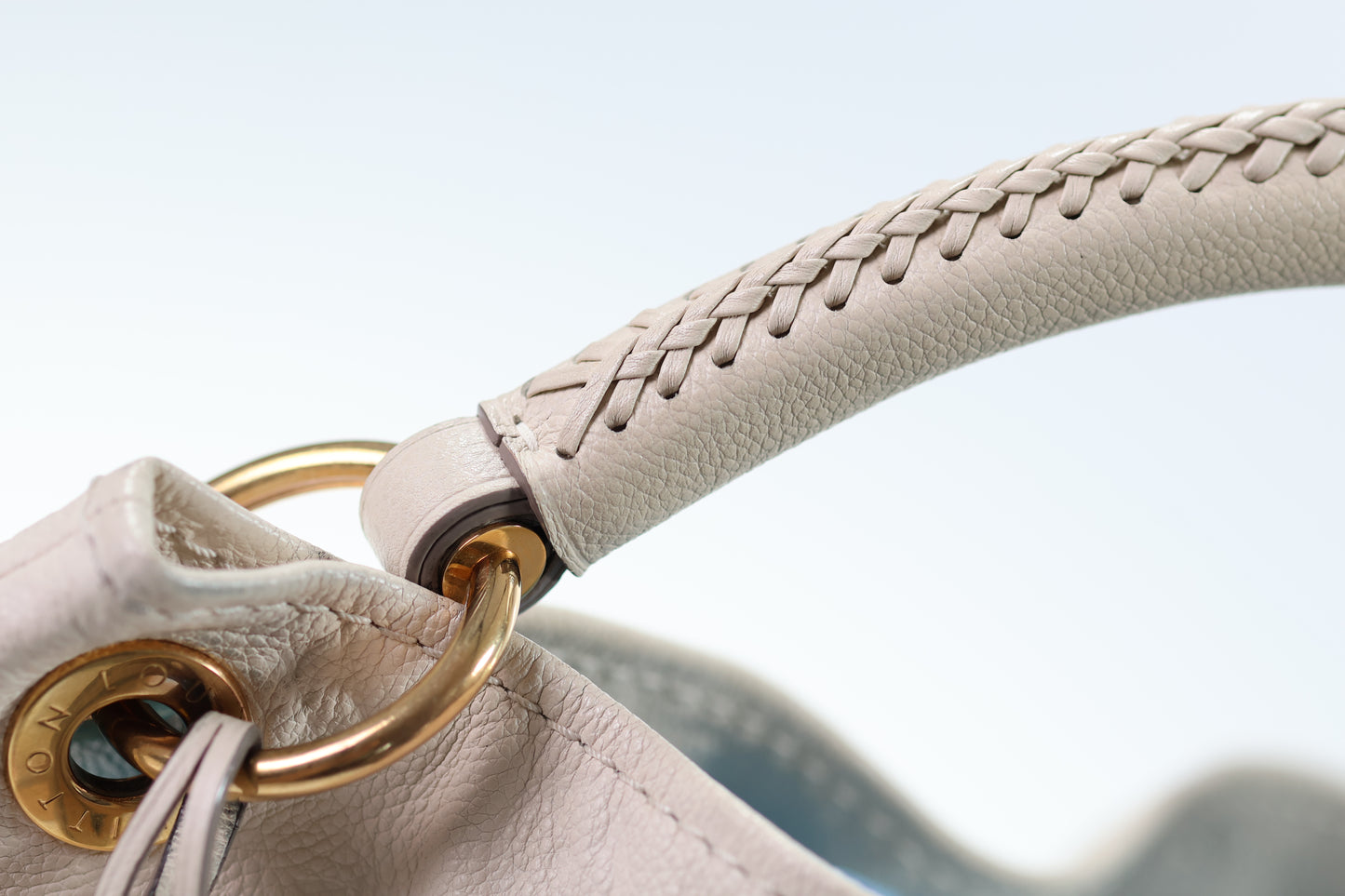 LOUIS VUITTON Artsy MM Monogram Empreinte Cremeweiß