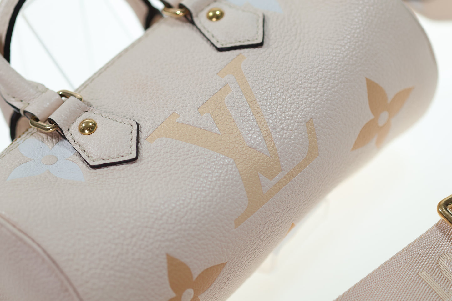 LOUIS VUITTON Papillon BB Monogram Pool Bicolor neuw. M45708 FULLSET