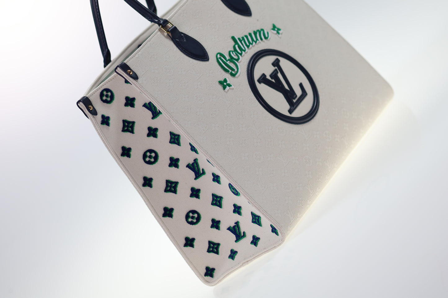LOUIS VUITTON ONTHEGO GM streng limitiert BODRUM Jacquard Tufted