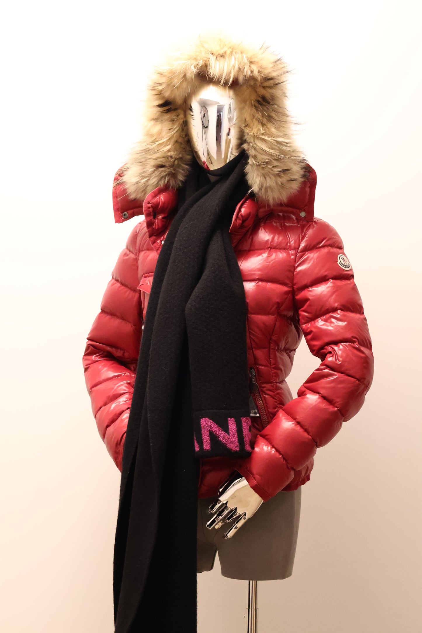 Moncler Armoise Daunenjacke ROT ! Größe 1 Gr. 34,36 bzw. XS/S