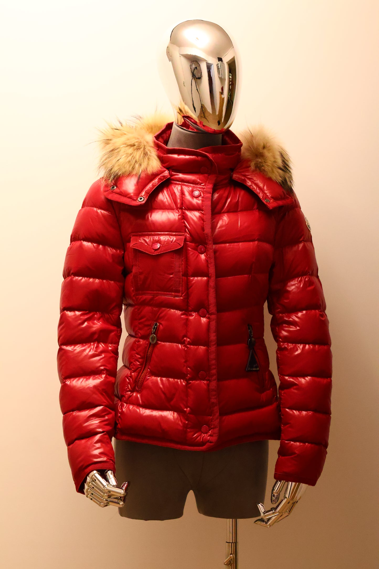 Moncler Armoise Daunenjacke ROT ! Größe 1 Gr. 34,36 bzw. XS/S