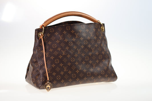 LOUIS VUITTON Artsy MM Monogram
