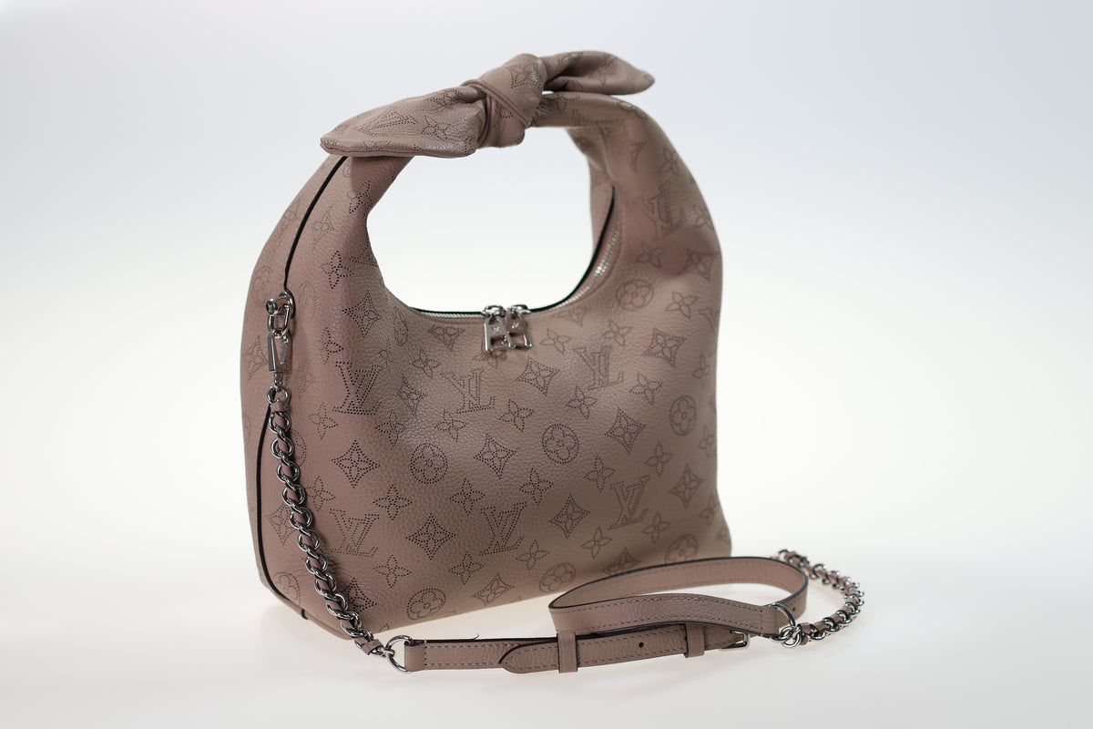 LOUIS VUITTON Perché Nodo PM Mahina Noir M20703