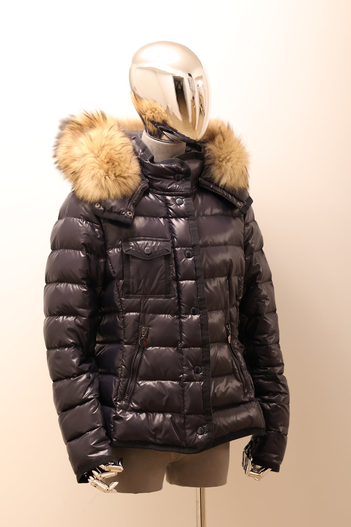Moncler Armoise Daunenjacke schwarz Größe 3 XXL Pelz - entspr. Gr. 38/40 M