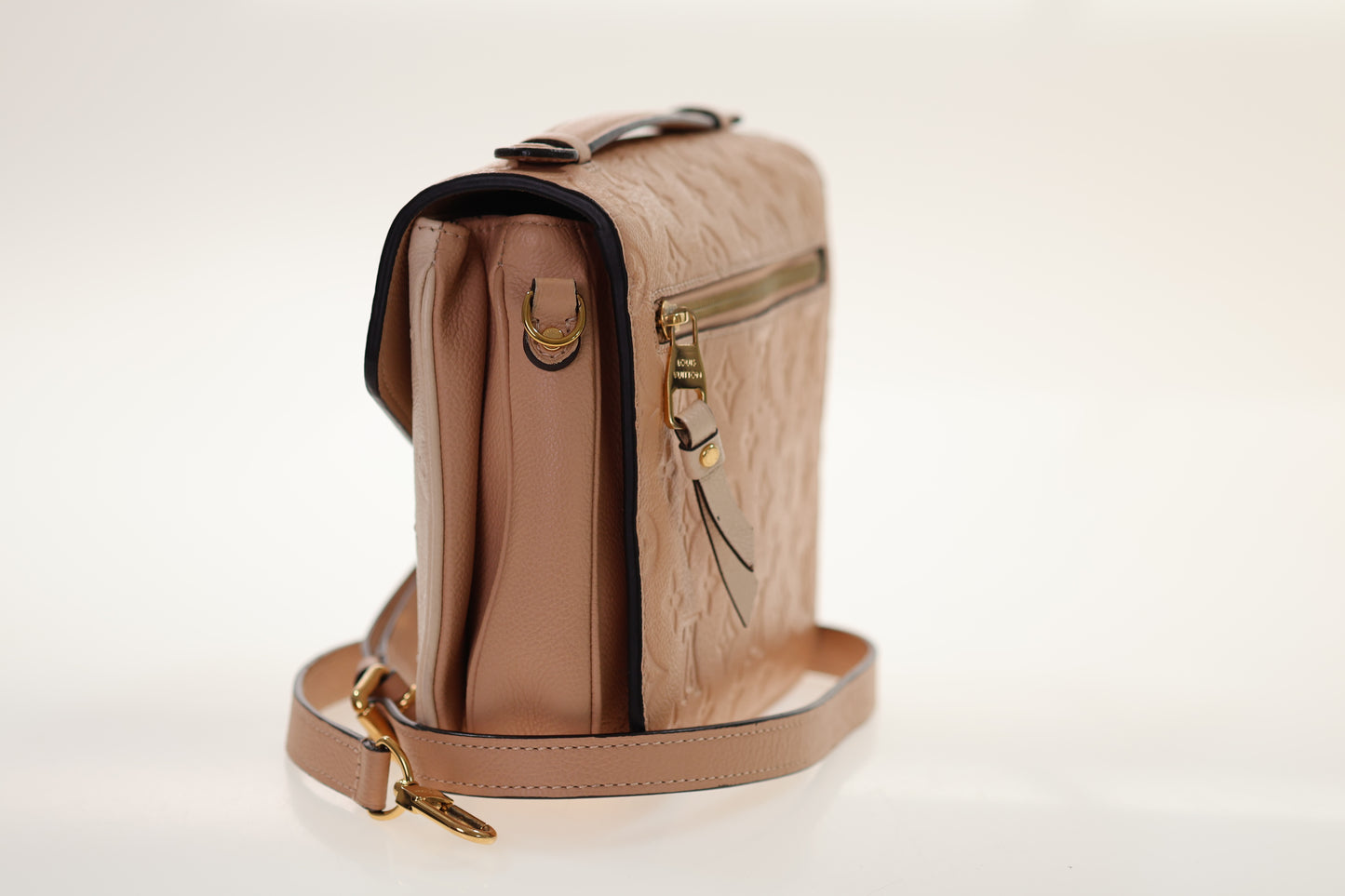 LOUIS VUITTON Pochette Metis Empreinte traumhafte Farbkombination