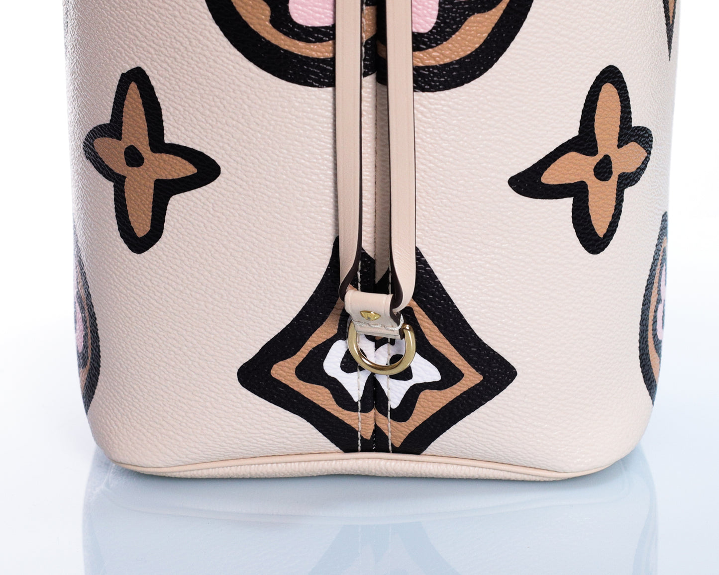 LOUIS VUITTON Neverfull MM Wild at Heart M45819 White