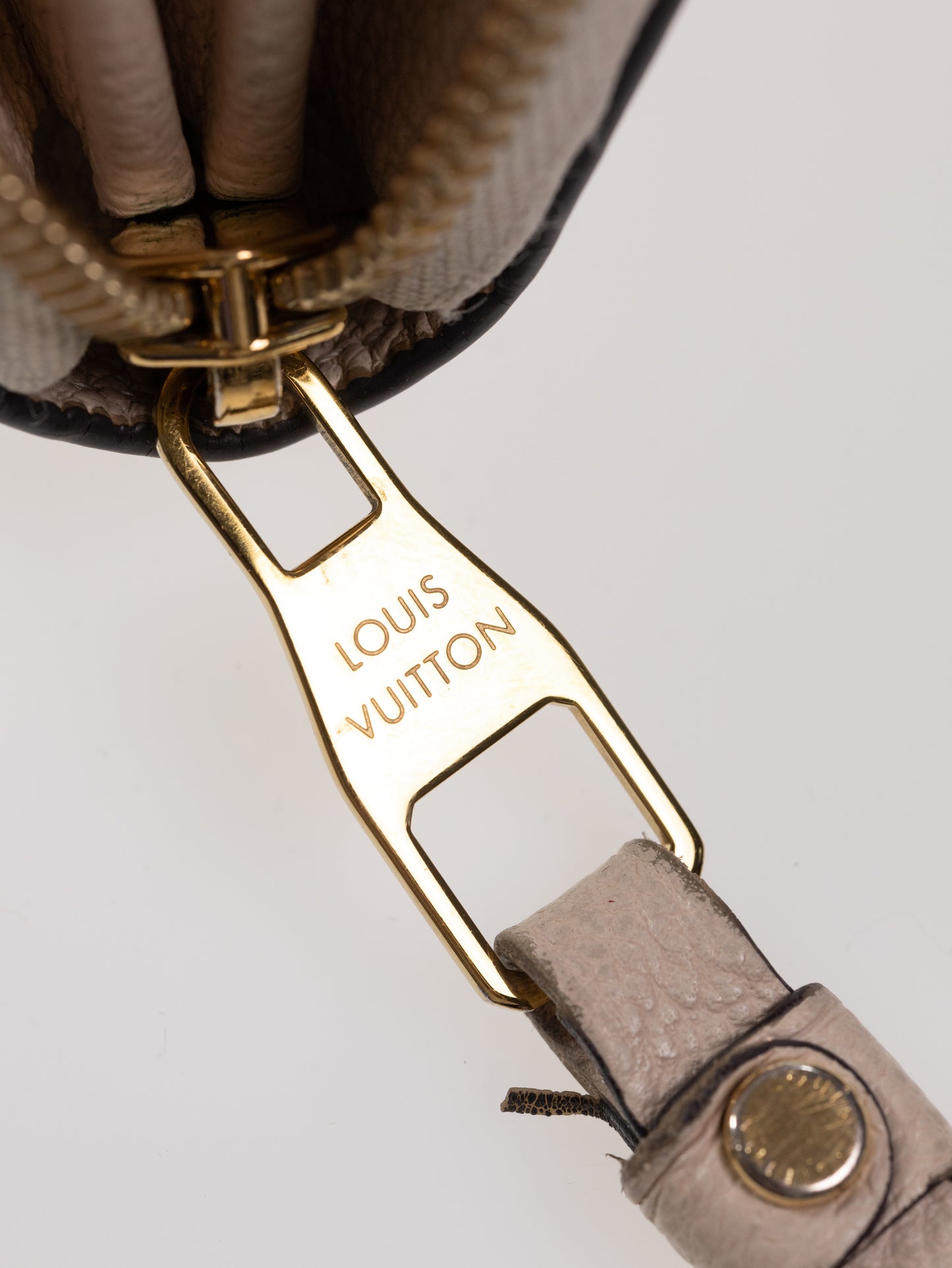 LOUIS VUITTON Geldbörse Zippy Large M80402 Sunrise Cream