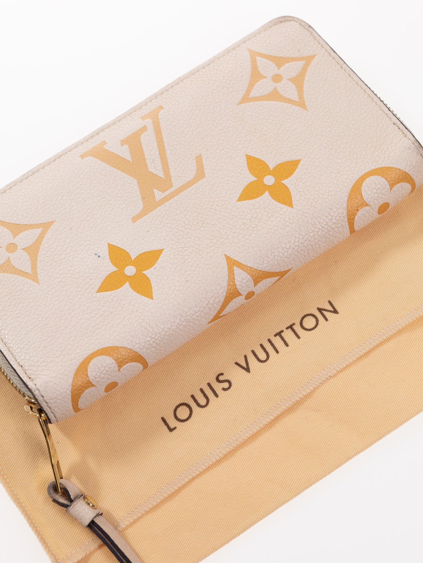 LOUIS VUITTON Geldbörse Zippy Large M80402 Sunrise Cream