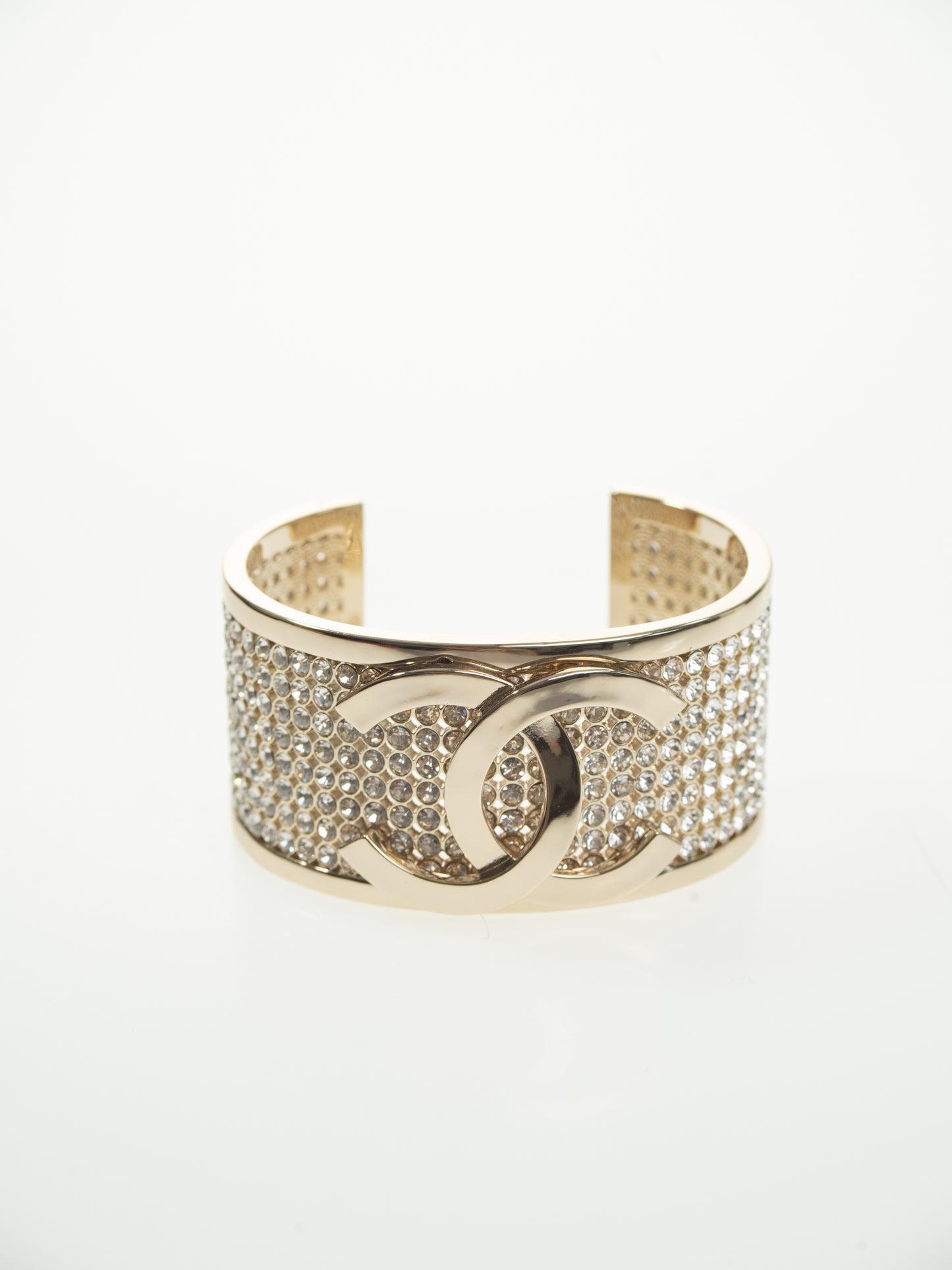 CHANEL bracelet bangle gold with XXL CC