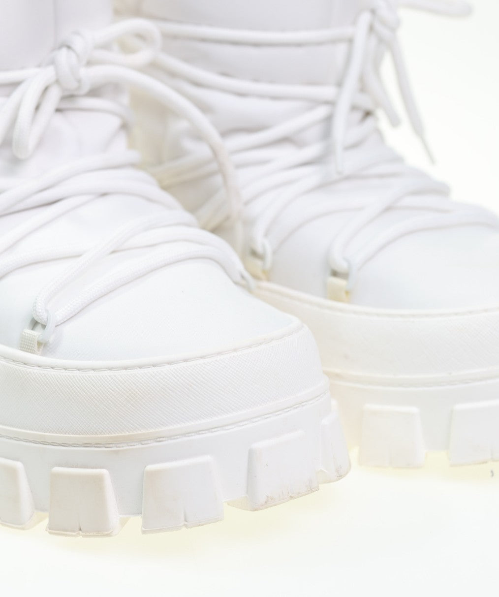 Prada Snowboots Ski Boots Gr. 39/40 weiß Plateau-Absatz